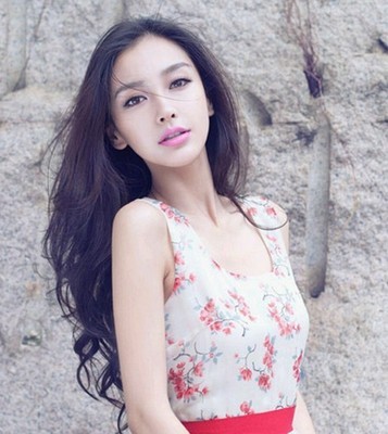 女生发型长发