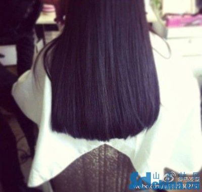 女生发型图片直发背影