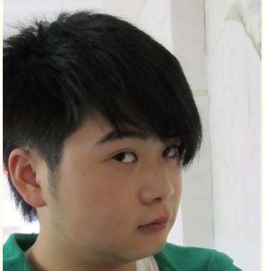 207圆脸男生发型