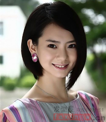 女生发型短发
