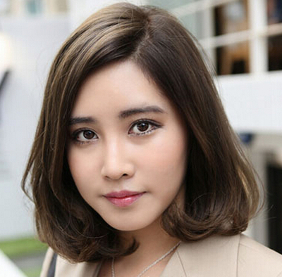 女脸型发型